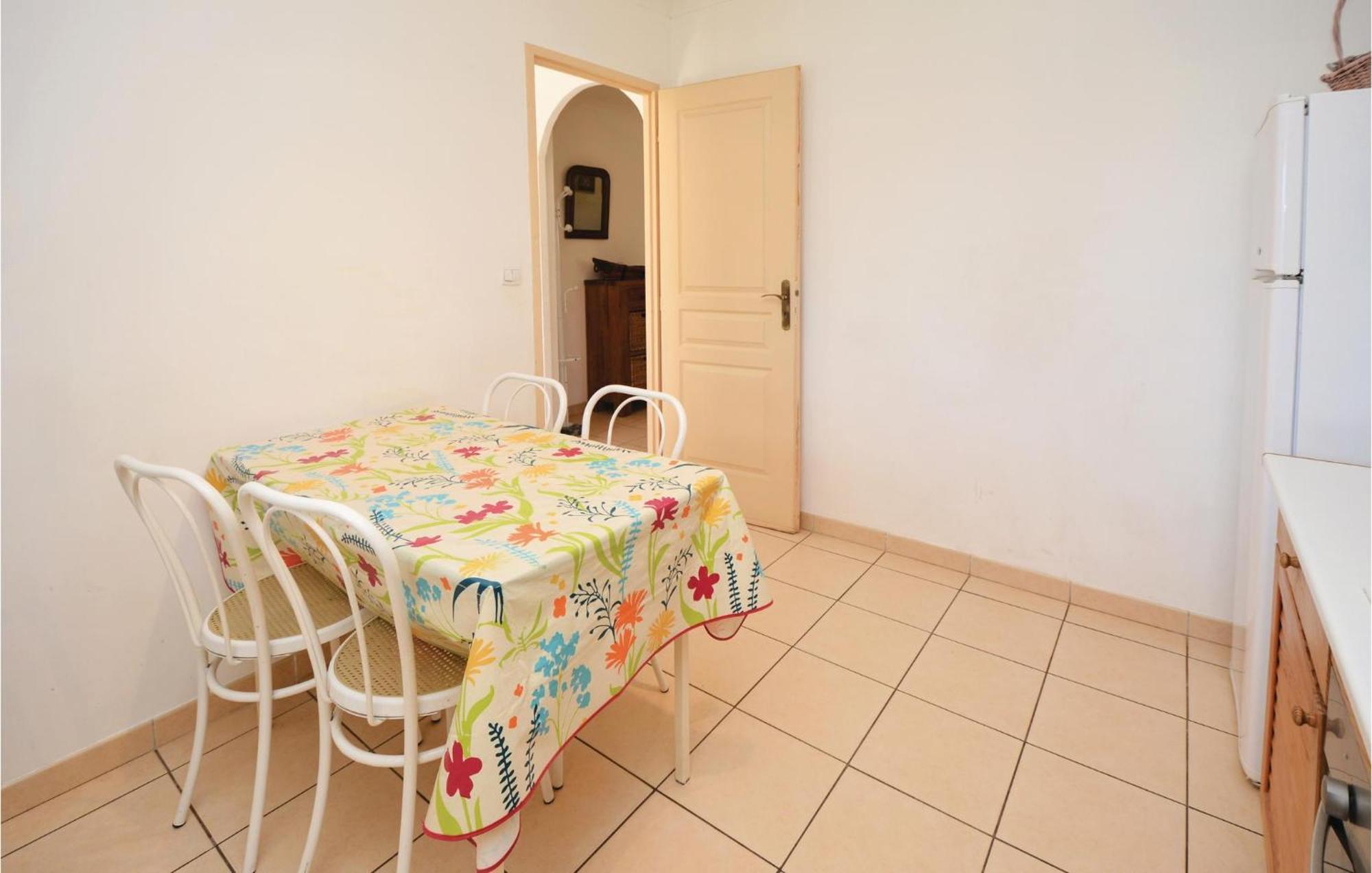 3 Bedroom Beautiful Home In Pignan Екстер'єр фото