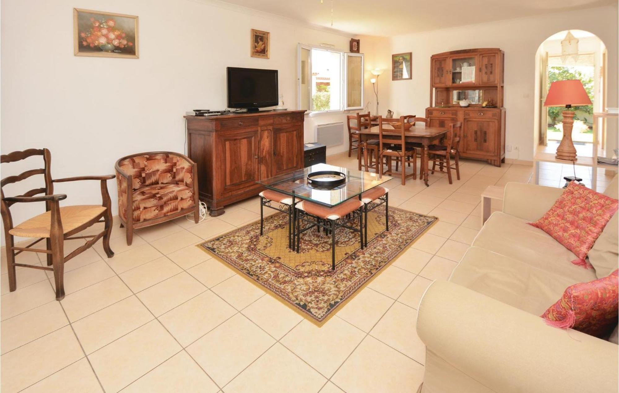 3 Bedroom Beautiful Home In Pignan Екстер'єр фото