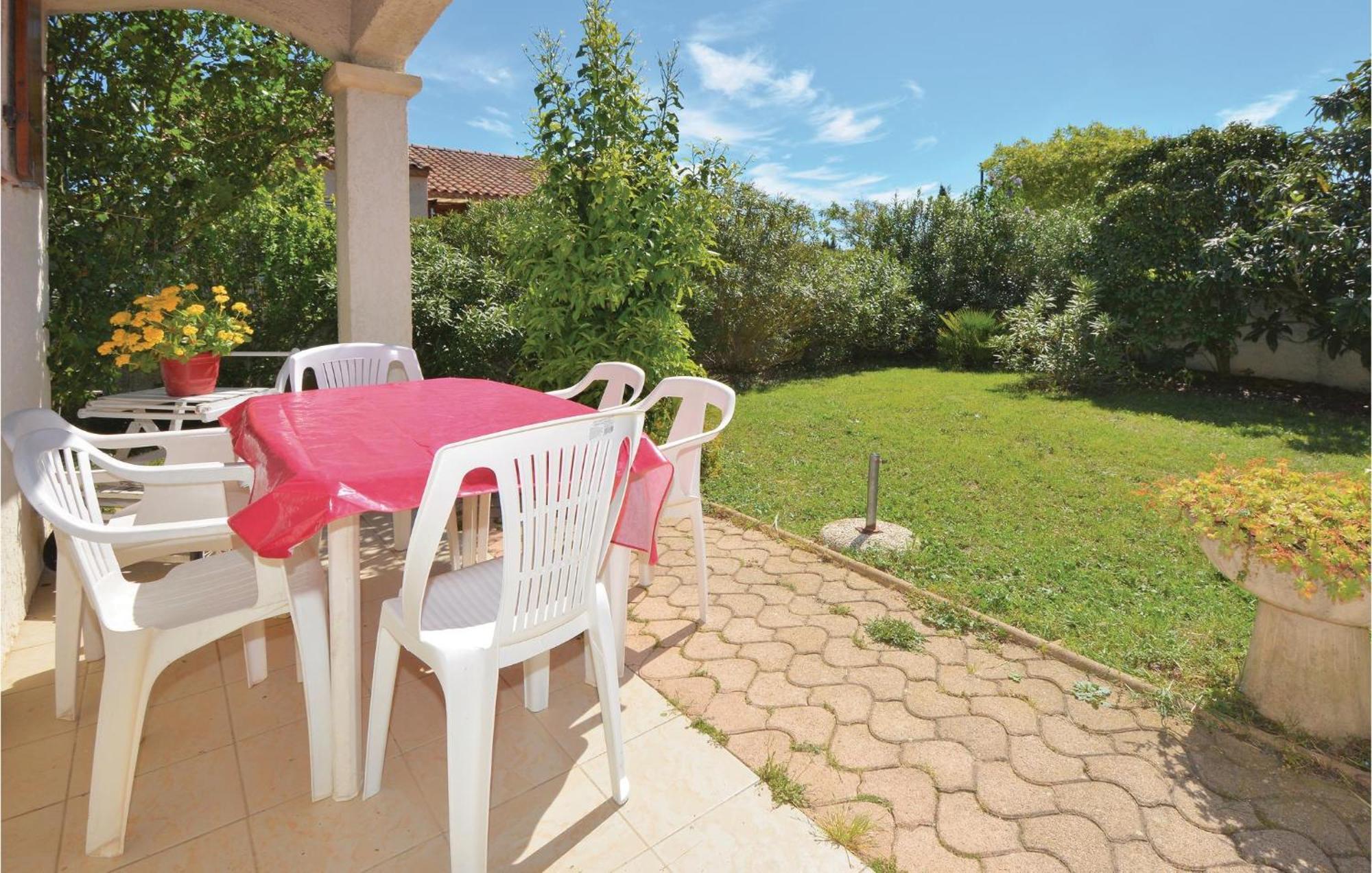 3 Bedroom Beautiful Home In Pignan Екстер'єр фото